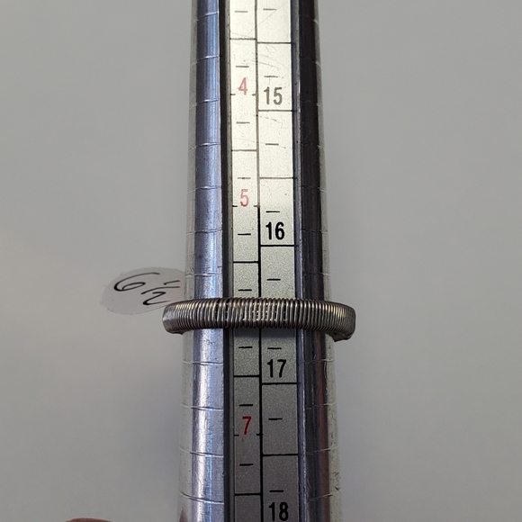 "Gray scale" Mystery Stone Handmade Wire Wrap Ring Size 6.5 - Picture 7 of 7